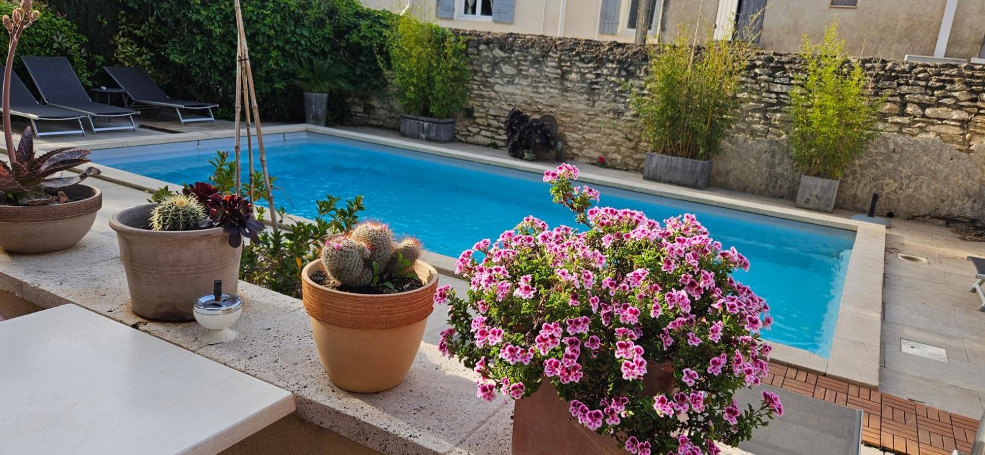 Le Castelet Des Alpilles Hotel Saint-Rémy-de-Provence Exterior foto
